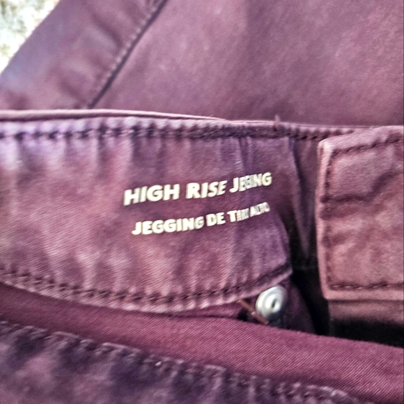 Universal threads high-rise skinny jeggings 0/25R 26x27 eggplant - Picture 6 of 9